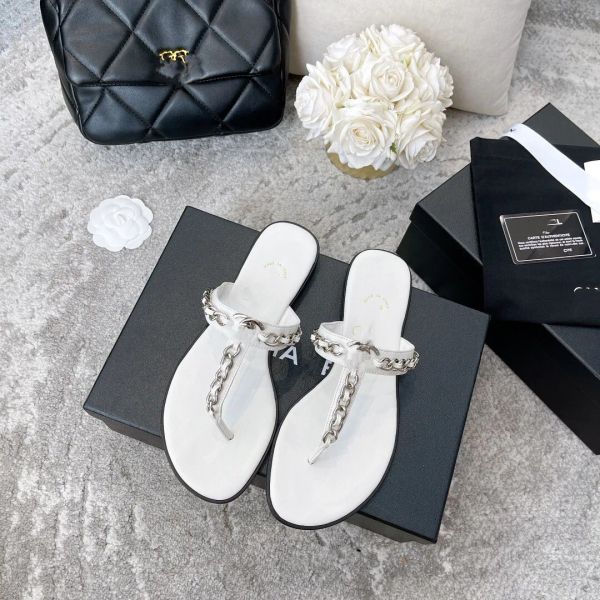 Paris Marques Sandales pour femmes été mode fond souple Chaussures polyvalentes femmes 2023 Nouveau design de luxe toboggan en caoutchouc Tongs sandales plates