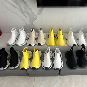 Paris Designer Casual Chaussette Chaussures Confort Semelle Respirant Hommes Femmes Plateforme Hommes Mesh Entraîneur Noir Glitter Tricoté Triple Sneaker