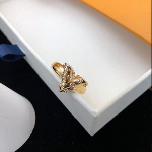 Parijs Designer Gouden Ringen Moderne Stijlvolle Prachtige Diamanten Trouwring Mode Dames Sieraden Accessoires met Doos Stofzak louiselies vittonlies