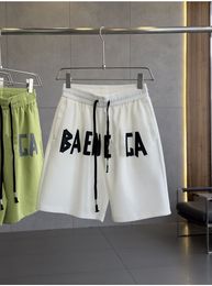 Pantalones cortos de diseñador de París para la marca de tendencia de verano para hombres Classic B Impresión Impresión Pantalones casuales Juveniles y guapos Versátil sobre la rodilla Short Set
