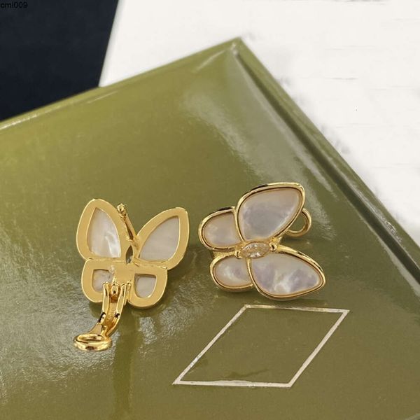 Pendientes de diseñadores de París Joyas de baile de mariposa Regalos de oro y plata opcional