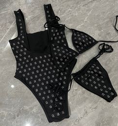 Paris Designer Dames uit één stuk zwempak Rhinestones-ingelegde high-end Monokini Lady's Luxury Bikini Set Fashionmerk Bading Suits Black Swimwear Sexy Bodysuits