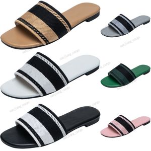 Paris Brodé Dazzle Designer Pantoufles Femmes Chaînes Diapositives Sandales Summer Beach Stripes Pantoufle Plate Sliders Femmes Dames Tongs Sandale de broderie