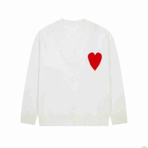 Paris Fashion Mens Designer Amies Suéter de punto Bordado Corazón rojo Color sólido Big Love Cuello redondo Manga corta una camiseta para hombres Mujeres 4aj2