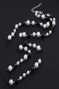 Collar de joyería Paris Lady, collar con colgante de diamantes de imitación de perlas blancas y negras E29933905078