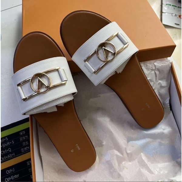 París diseñador de lujo sandalias para mujer encanto punta abierta conjunto pie vacaciones playa zapatillas planas cerradura casual chanclas zapatos de mujer G marca resbaladiza