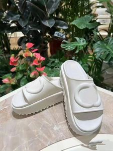 Parijs luxe waterdichte G rubberen slipper sandalen Damesontwerpers Dikke Soled Slide Slippers Fashion Outdoor Beach Summer Loafers Flip Flop