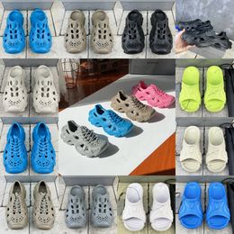 Paris molde sandalia tanga zapatillas diapositivas tamaño 36-46 mujeres zapatillas de deporte para hombre verano zueco de goma piscina zapatos de playa chanclas Slingback cerrado suelas gruesas mulas de espuma