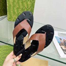Femme sandales tongs plage pantoufles haute qualité élégant pantoufle mode classiques sandale chaussures plates glisser Eu 35-43