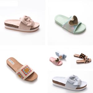 Parijs Slippers Designer Rubber Slides Italië Sandalen Bloemenbrokaat Dames Heren Slipper Platte bodems Slippers Damesmode Gestreept 45 s