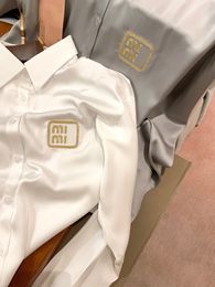 T-shirt de Paris Designer Femme Miut Shirt Polo Shirt tricot tricot pour femmes 100% Coton Pure Jeans pour femmes Summer Summer à manches à manches