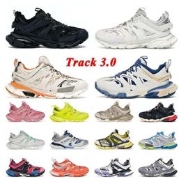 Parisiga 2023 Top Brand Track Shoes Casual Shoes Platform 17FW Sneakers Vintage Triple Black Blanc Beige Tracks Runners 3 3.0 Tess.S.Dhgate Luxury Trainers 36-45