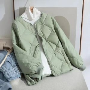 Parkas Nueva chaqueta de otoño invierno Parkas Abrigo ligero acolchado cálido para mujer Chaqueta acolchada de algodón Ropa de mujer al por mayor barata