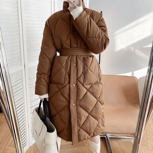 Parkas Femme Décontracté Col Montant Motif Argyle Surdimensionné Parka 2021 Hiver Nouveau Style Coréen Long Manteau Rembourré En Coton Chic Veste Ins