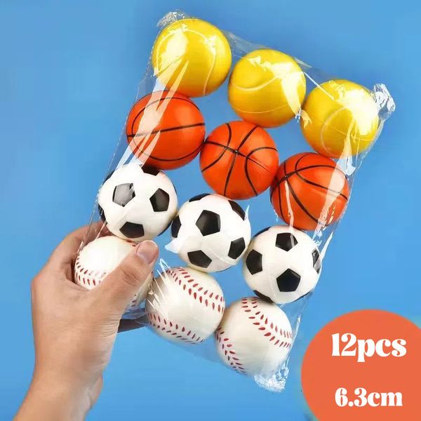 Globos de fiesta 12 Uds 6 3cm pelota antiestrés alivio fútbol baloncesto béisbol tenis espuma suave goma juguetes para apretar para niños 230719