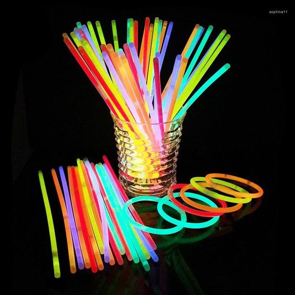 Décoration de fête 100 pièces Fluorescence lumière bâtons lumineux Bracelet collier bâton anniversaire Halloween coloré Glowsticks315s