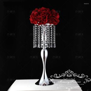 Décoration de fête 10pcs lustre cristal pièce maîtresse de mariage table de tête acrylique support de fleur grand vase événement route plomb
