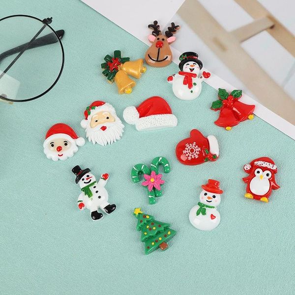 Décoration de fête 10pcs Noël Bonhomme de neige Résine Flatback Cabochon Art Supply Charm Craft DIY Hair Bow Center pour Noël Navidad