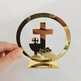 Partijdecoratie 10 stcs Custom Mirror Gold First Communion Cross Wedding Favor Decors Personaliseerde Acrylnamen Doop doop 230510