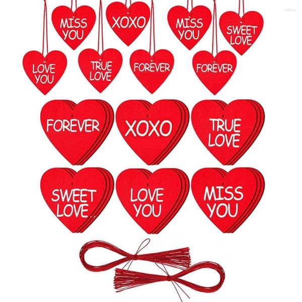 Décoration de fête 10pcs imprimé doux amour bois suspendu artisanat coeur rouge croustilles album accessoires de bricolage pour le mariage décor de la Saint-Valentin