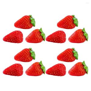 Party Decoratie 12 PCS Simuleerde Strawberry Decorate Artificial Fruit voor levensechte cake