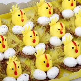 Décoration de fête 12pcs simulation de Pâques Chick jaune mini mini belle peluche artificielle cadeau enfants enfants