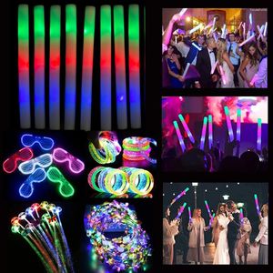 Party Decoratie 15/30 Stuks Glow Sticks Foam LED Stick Palm Bulk Gloeiende Bril Lichtgevende Hoofdtooi Armbanden Voor Bruiloft benodigdheden