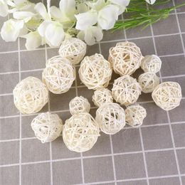 Décoration de fête 15pcs boule de rotin en osier mariage Noël suspendu Ry Mobiles 3cm 4cm 5cm White229A