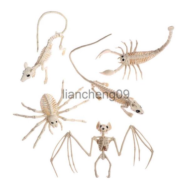 Décoration de fête 1pc Horreur Halloween Plastique Animal Squelette Corbeau Araignée Souris Chauve-Souris Lézard Os Modèle Home Party Décor Ornement Prank Props Cadeau x0905