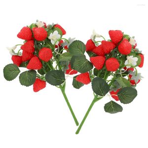 Party Decoratie 2 PCS Simulatie Strawberry Bouquet Artificial Plant Ornamenten Fruit Kix Fake Small Berries Decor Decor Bureau Home Bloemplanten