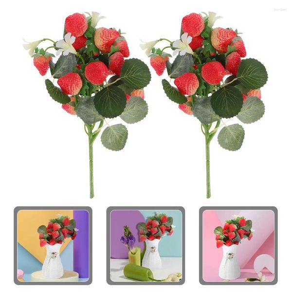 Décoration de fête 2 PCS Simulation Bouquet de fraises Small Fake Fruit Home Decor Fruits Fournitures Plantes artificielles pour une fausse table