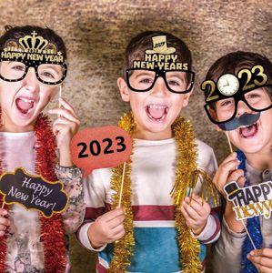 Décoration de fête 2023 Happy New Year Papier Photo Booth Props Cadre Lunettes Ensemble Eve Party Joyeux Noël Décorations Pour La Maison Ornements De Noël