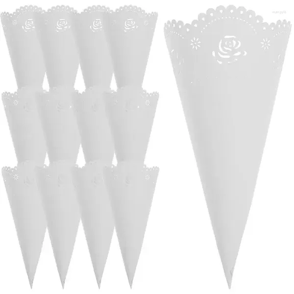 Décoration de fête 20pcs porte-confettis creux cônes de pétales de papier artisanal pour les restes de stockage de mariage éparpillés avec des roses rondes en dentelle