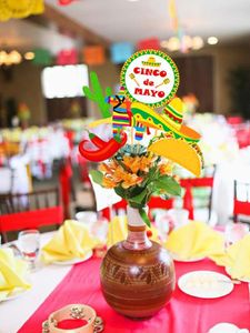 Feestdecoratie 24 PCS Mexicaans middelpunt Fiesta Centerpieces Baby shower Bridal Wedding Table