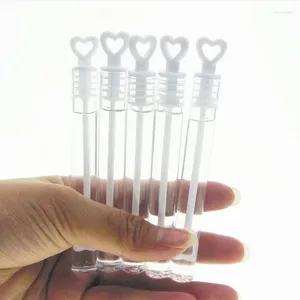 Décoration de fête 24pcs Love Heart Wand Tube Bubble Soap Bottle Mariage Cadeaux de mariage pour les invités Baby Shower Favors Kids Toys