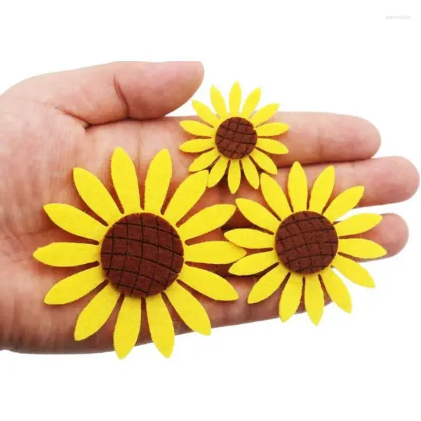 Decoración de fiesta 30 unids Fieltro Girasol Aplique Parche Scrapbooking Pegatinas no tejidas para niña Hairband Ropa Costura DIY HandCraft