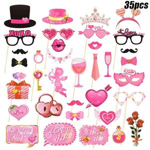 Party Decoration 35pcs Valentijnsdag Po Booth Props Happy Valentijns -evenement Gunsten Funny Poprops Wedding