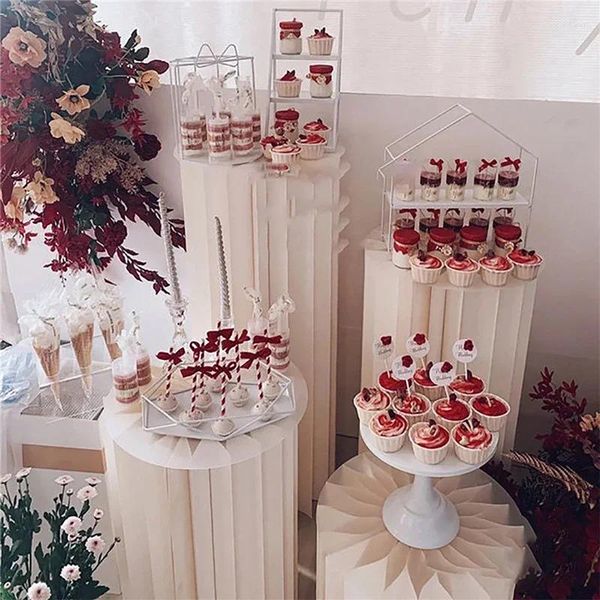 Décoration de fête 3pcs / 4pcs Colonne romaine gâteau table de desserts pliants Origami Round pilier de mariage d'anniversaire de mariage