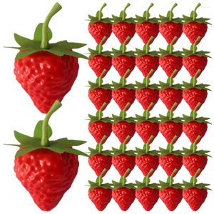 Décoration de fête 40 PCS Simulate Strawberry Fitend Play Play Toys Strawberries Frails Frails 'Supplies' Supplies Cognition Plastic Model Playset