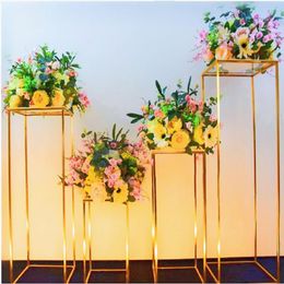 Feestdecoratie 4 stks glanzende gouden ijzer plint pilaar cake houder metalen frame achtergronden bruiloft middelpunt bloemstand thuis ambachten rek
