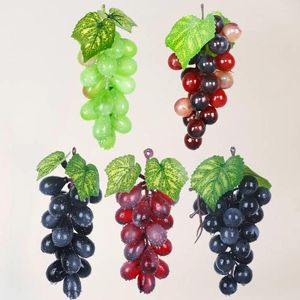 Décoration de fête 5 pièces décor réaliste pièce maîtresse fruits raisin Simulation cuisine Pub armoire ornement raisins givrés artificiels