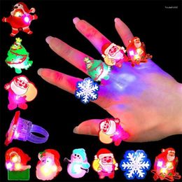 Décoration de fête 50pcs décorations de Noël créatif mignon brillant anneau broche Santa bonhomme de neige anneaux pour enfants cadeaux Navidad 2024 fournitures