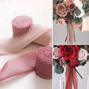 Décoration de fête 5M / rouleau 3,8 cm à la main effiloché ruban de soie en mousseline de soie pour les bouquets d'invitation de mariage emballage cadeau Fringe Craft Flatla