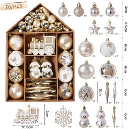 Décoration de fête 70pcs / boîte Boule d'arbre de Noël Ornements Flocon de neige Bonhomme de neige Étoile Pendentifs suspendus Noel Navidad Accueil 2024 Année Cadeau