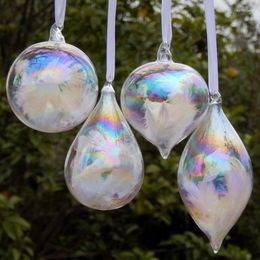 Décoration de fête 8pcs / pack forme différente plume intérieure perle lustre pendentif en verre jour de Noël suspendu globe cône d'oignon goutte