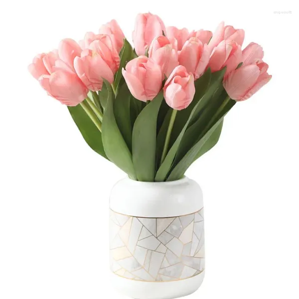 Décoration de fête artificielle tulipes de table de ménage.