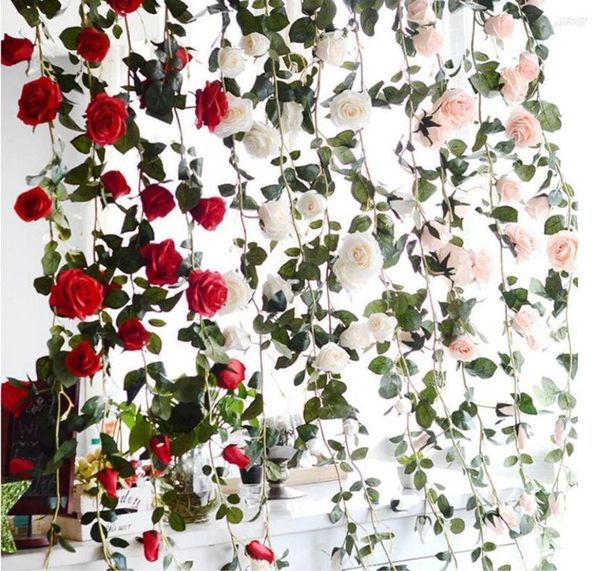 Decoración de fiesta Arco de boda artificial Flores Guirnalda de flores de seda Fake Rose Vine 70 pulgadas para telón de fondo Hogar al aire libre