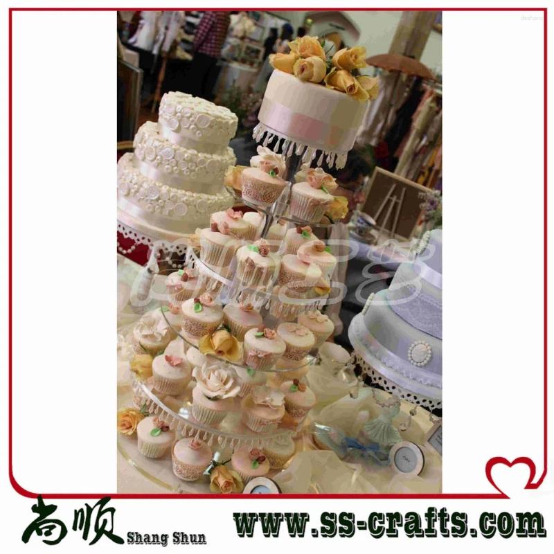 Feestdecoratie Helder 6-laags acryl tafelblad Bruiloft Cupcakes Stand Plexigalss Cupcake Case