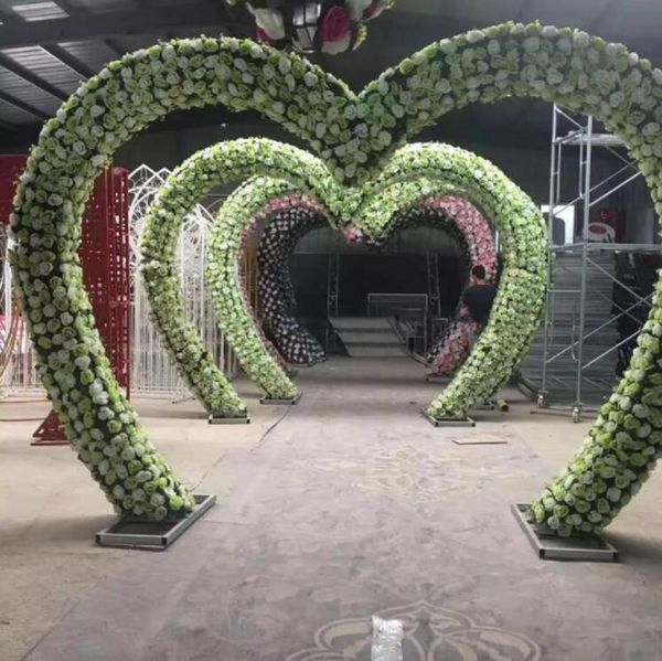Décoration de fête personnalisée par le client, grande arche de mariage en métal en forme de cœur, cadre de jardins, StandParty