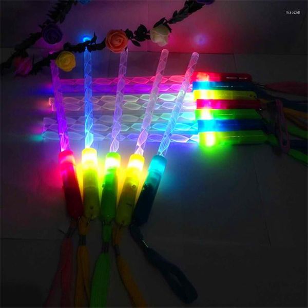Conception de décoration de fête Flash Light Up LED Stick Supplies Flash Sticks pour les décorations de mariage de vacances